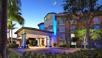 Hotel Holiday Inn Express & Suites N Hotel Holiday Inn Express & Suites N